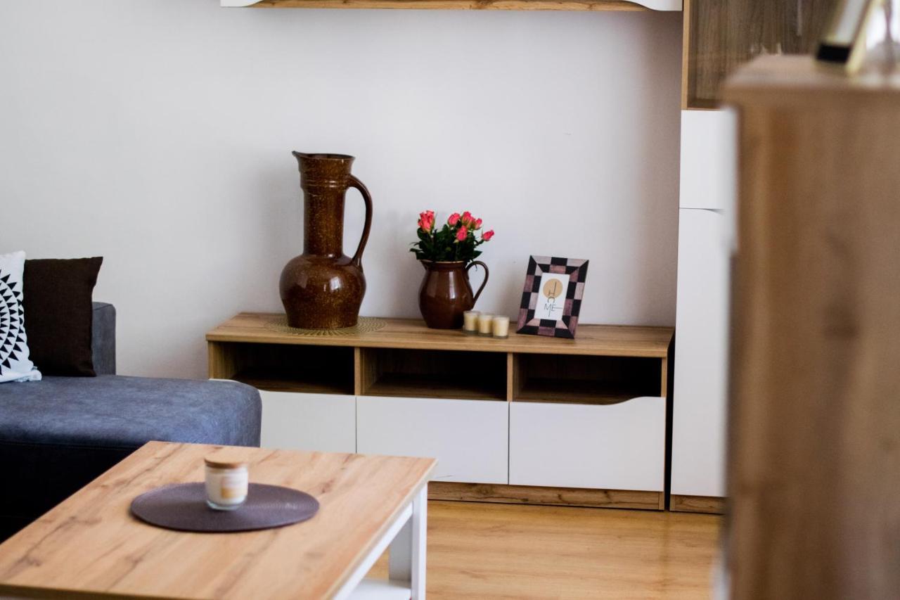 스타로바 볼라 Color 24 Apartament V 아파트 외부 사진