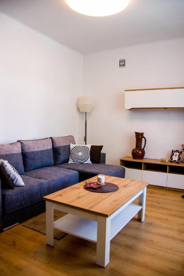 스타로바 볼라 Color 24 Apartament V 아파트 외부 사진